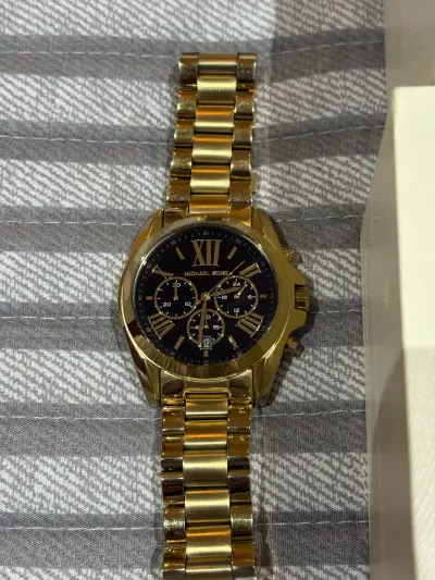 Reloj dorado Michael Kors - miniatura 6