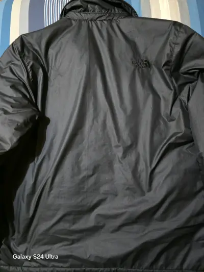 Chaqueta negra The North Face - miniatura 4