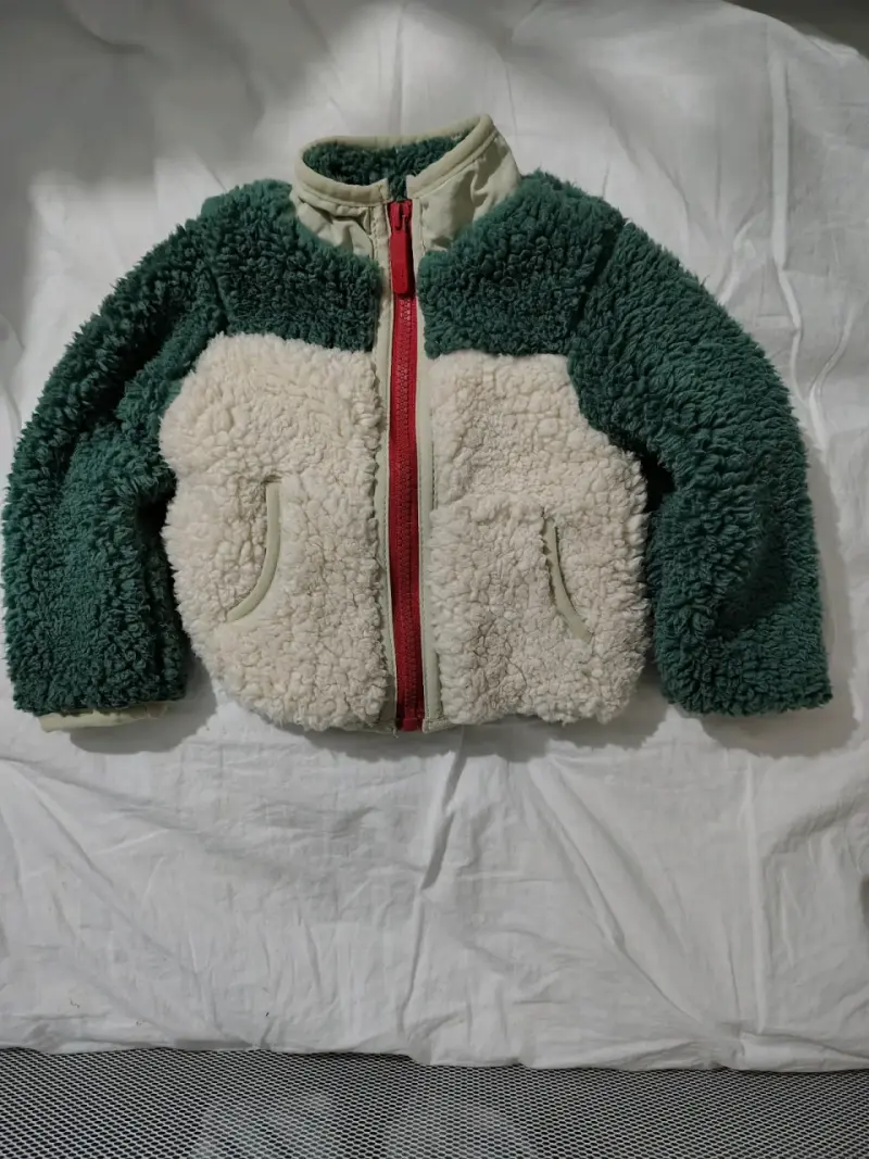 Chaqueta borrego verde y crema - 1