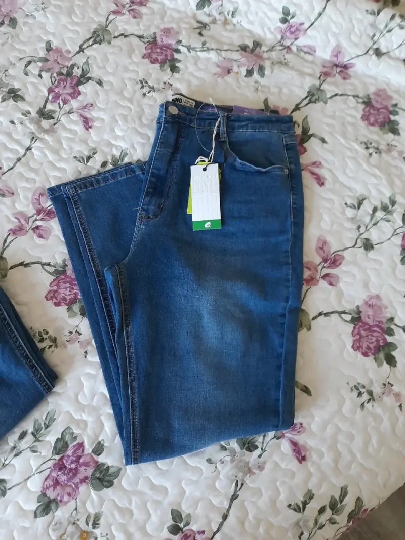 Jeans azul nuevos con etiqueta - 2