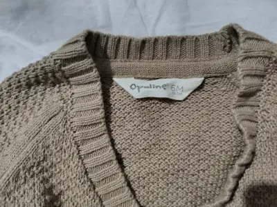 Suéter tejido beige bebé 6 meses - miniatura 2