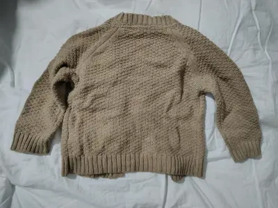 Suéter tejido beige bebé 6 meses - miniatura 3