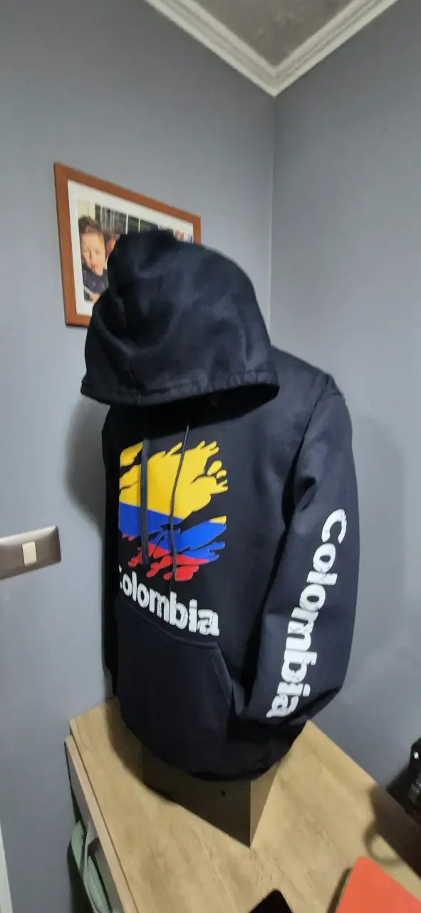 Polerón con capucha Colombia - 2