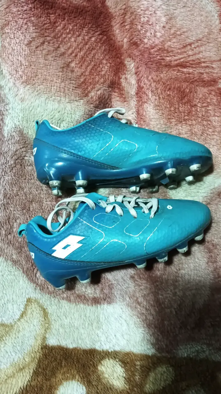 Zapatos de fútbol Lotto azules - 1