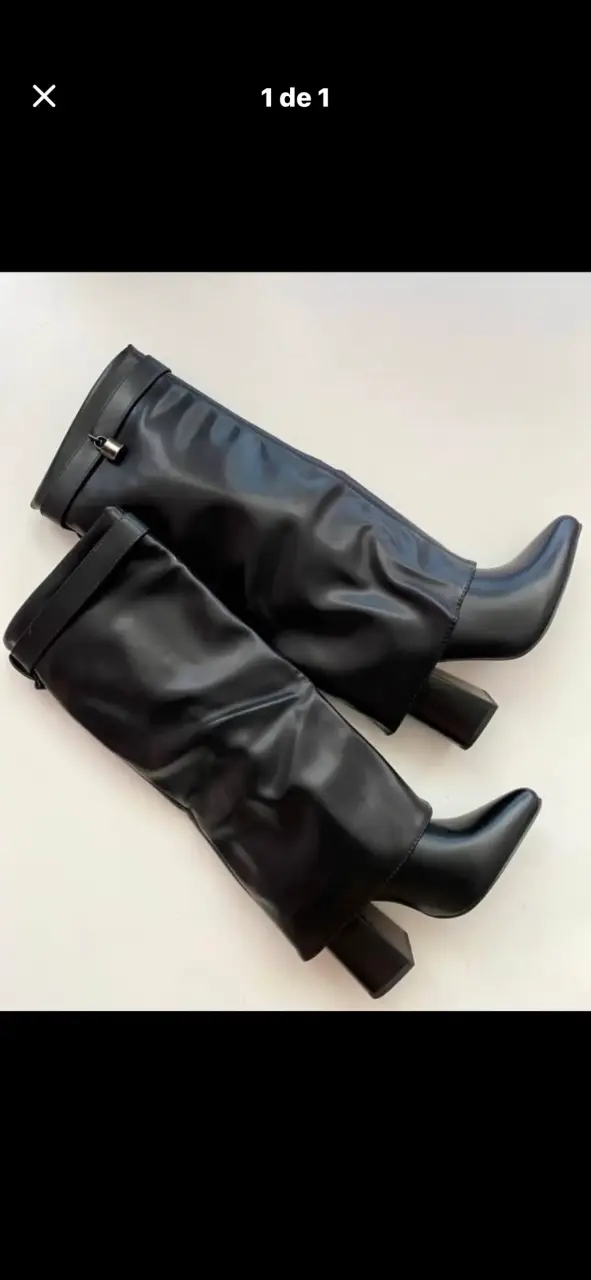 Botas de cuero negras