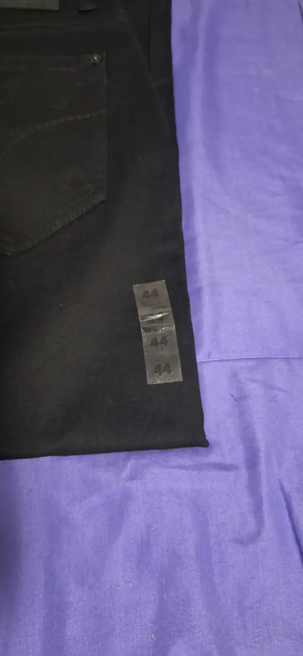 Jeans nuevo hombre negros talla 44 - 5