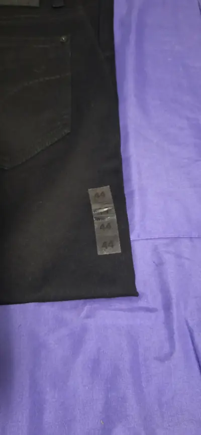 Jeans nuevo hombre negros talla 44 - miniatura 5
