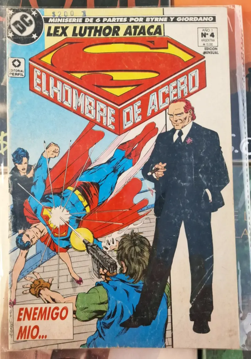 Cómic El Hombre de Acero #4
