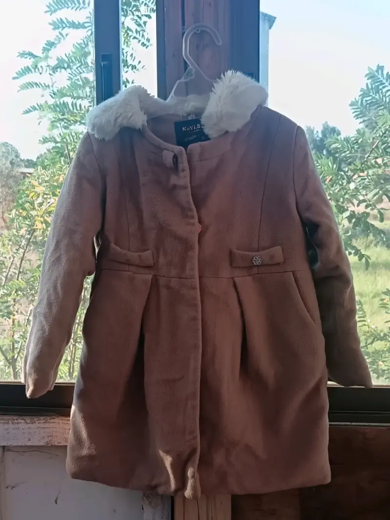 Chaqueta de invierno naranja con capucha - 2