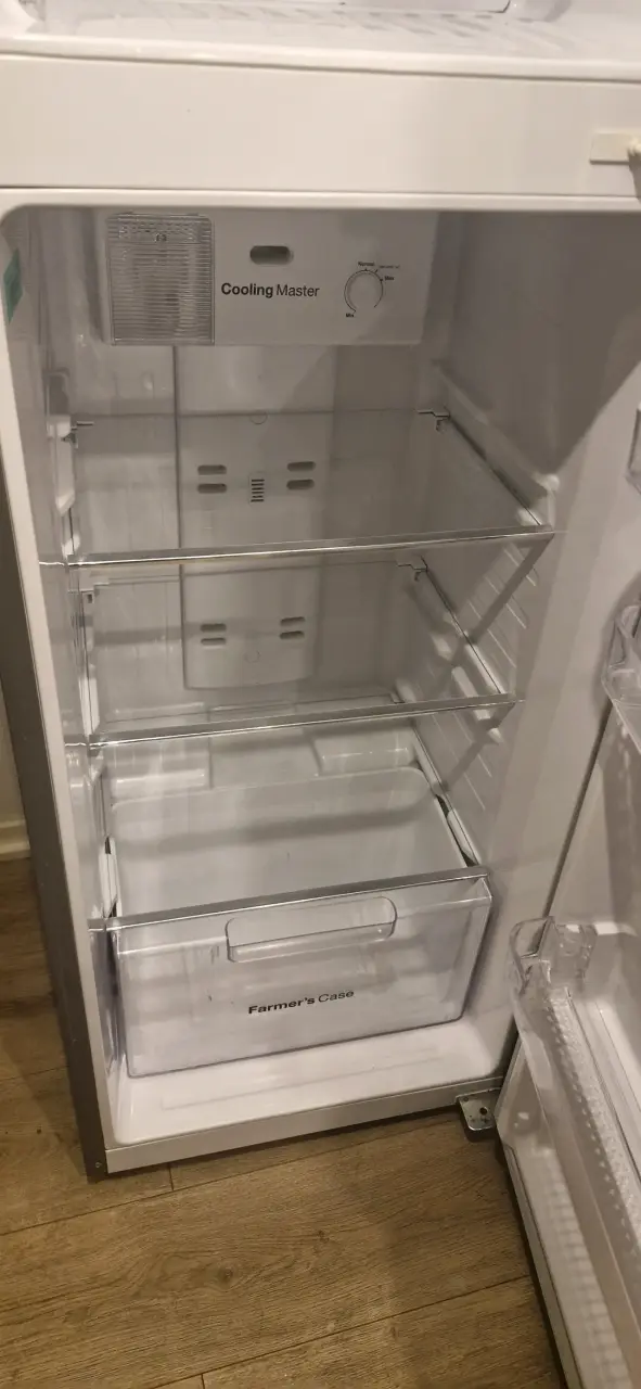 Refrigerador Daewoo plateado - 5