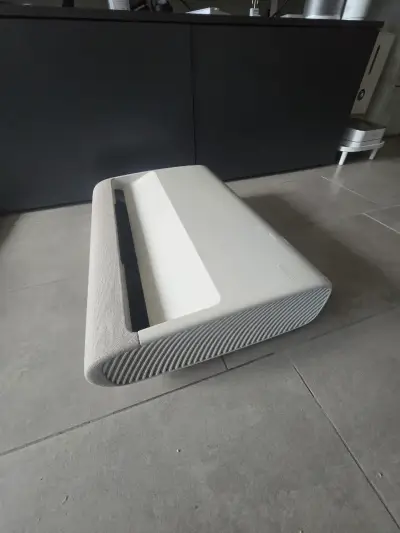 Proyector Samsung The Premiere SP-LPU7DSAX - miniatura 2
