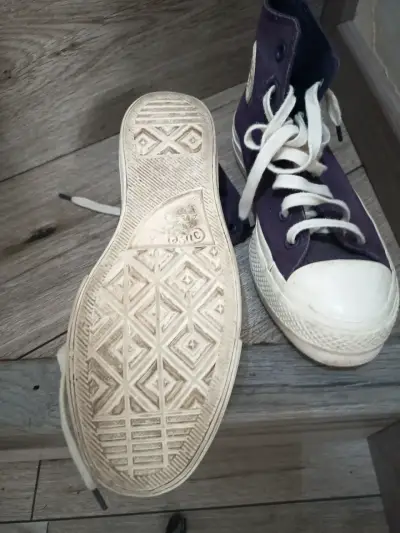 Zapatillas Converse moradas - miniatura 2