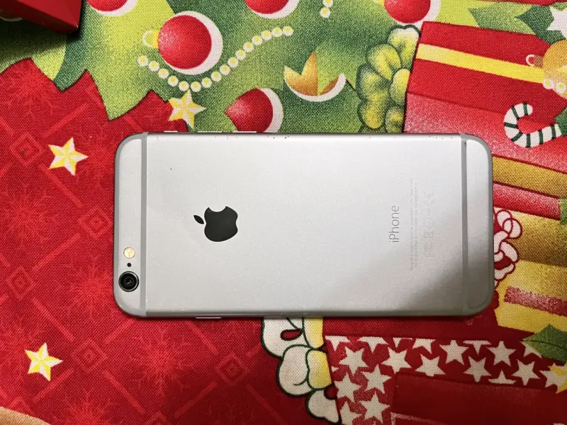 iPhone 6 16GB en buen estado - 2
