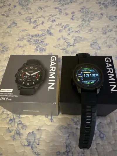 Reloj Garmin Tactix 8 AMOLED - miniatura 1