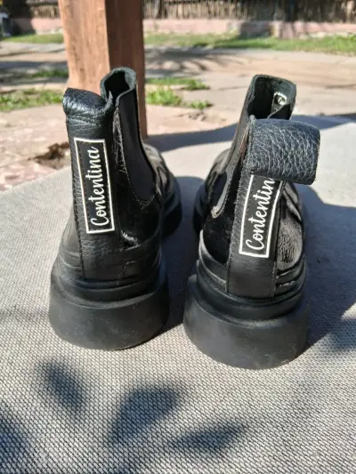 Botines negros de cuero - miniatura 3