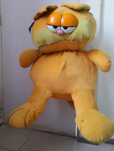 Peluche grande de gato anaranjado - miniatura 1