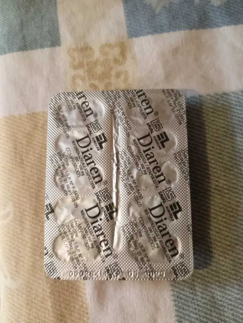 antibióticos Azitromicina y aciclovir - 3