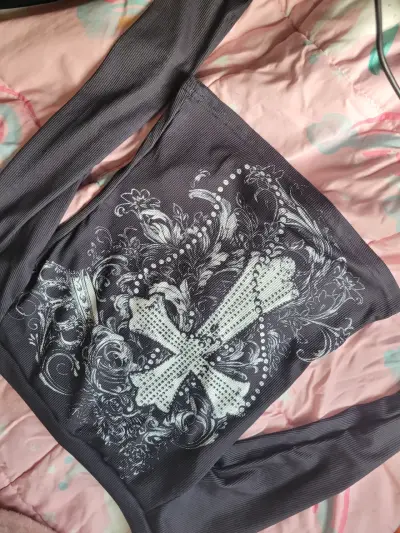 Polera manga larga estampada - miniatura 1