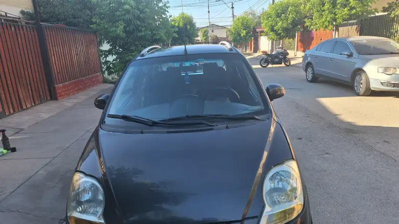 Auto compacto gris - 3