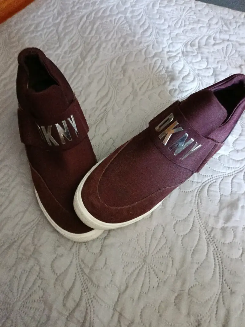 Zapatillas DKNY burdeos - 1
