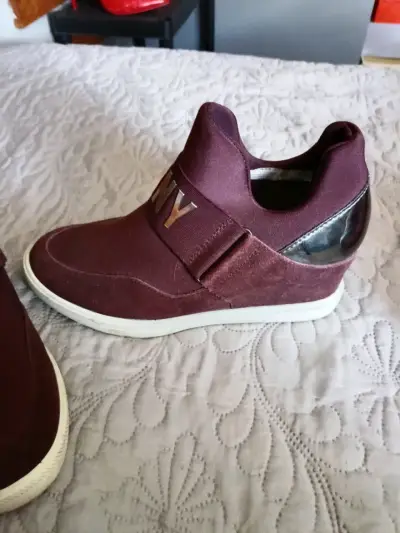 Zapatillas DKNY burdeos - miniatura 2