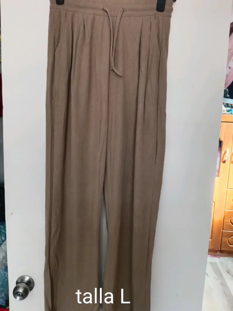 Pantalón ancho negro - 3