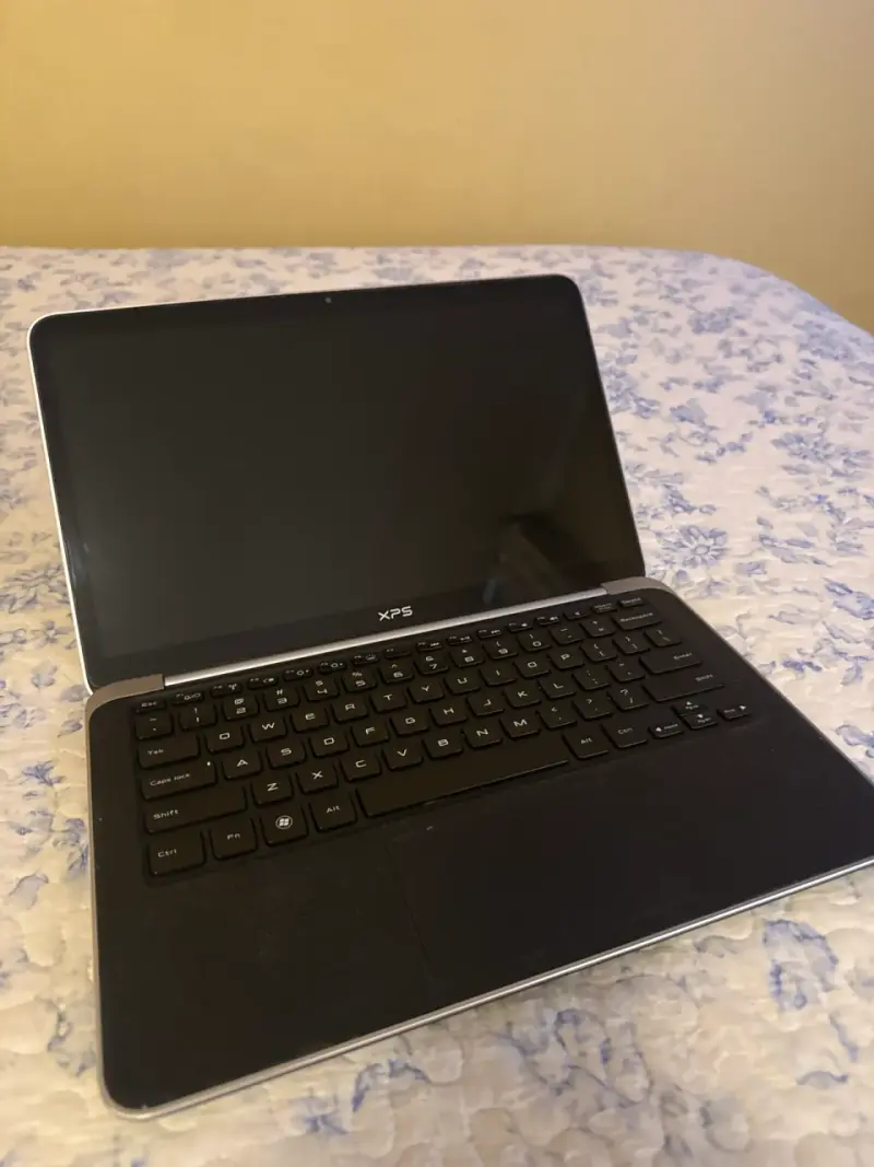 Laptop Dell XPS 13 plateado - 2