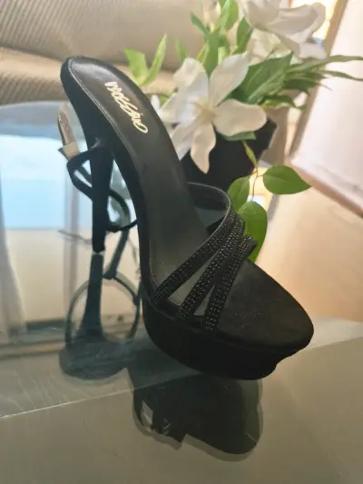 Tacones plataforma negros - miniatura 1