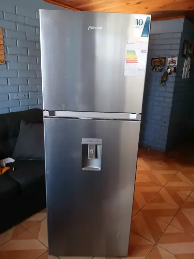 Refrigerador Fensa con dispensador - miniatura 1