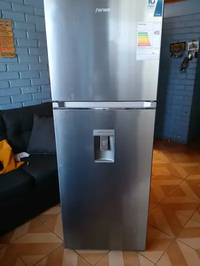Refrigerador Fensa con dispensador - miniatura 3