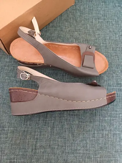 Zapatos planos gris y marrón - miniatura 2