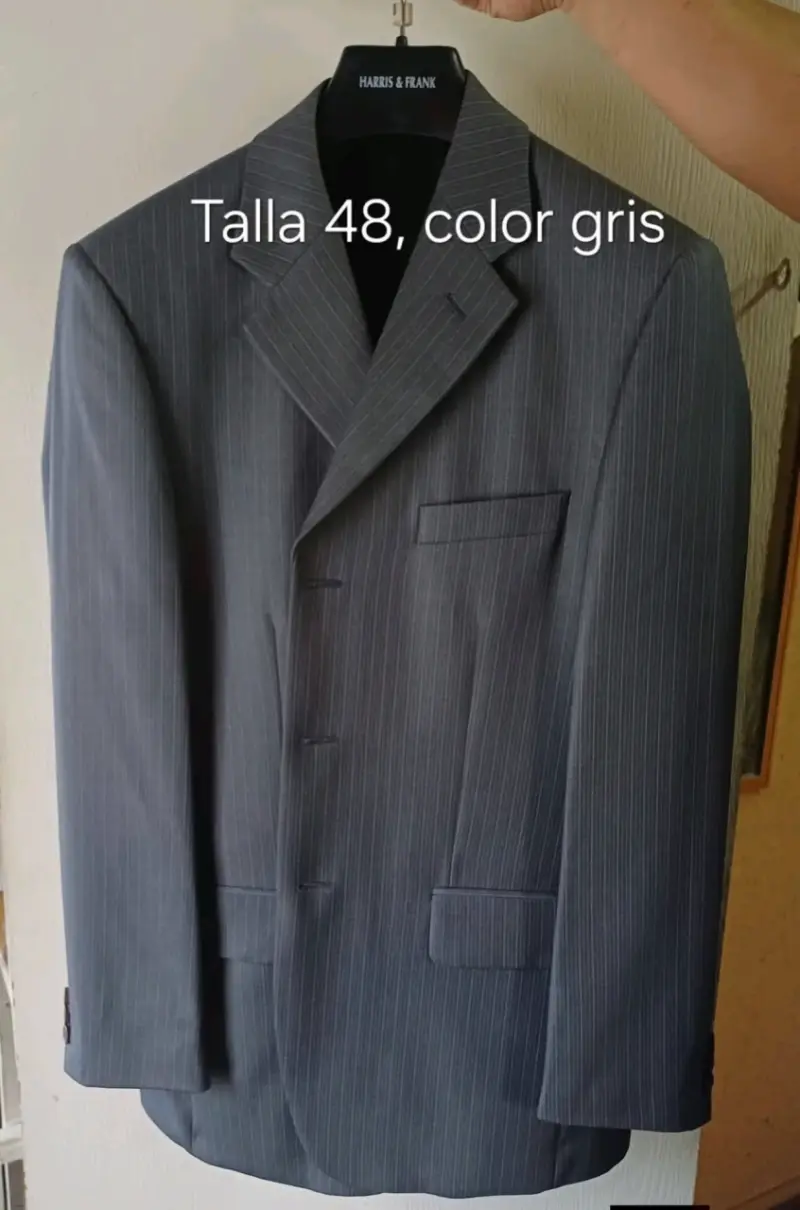 Blazer gris de tallas 48