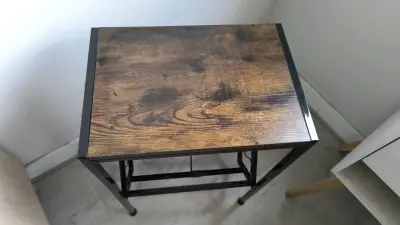 Mesa auxiliar para vinilos - miniatura 2