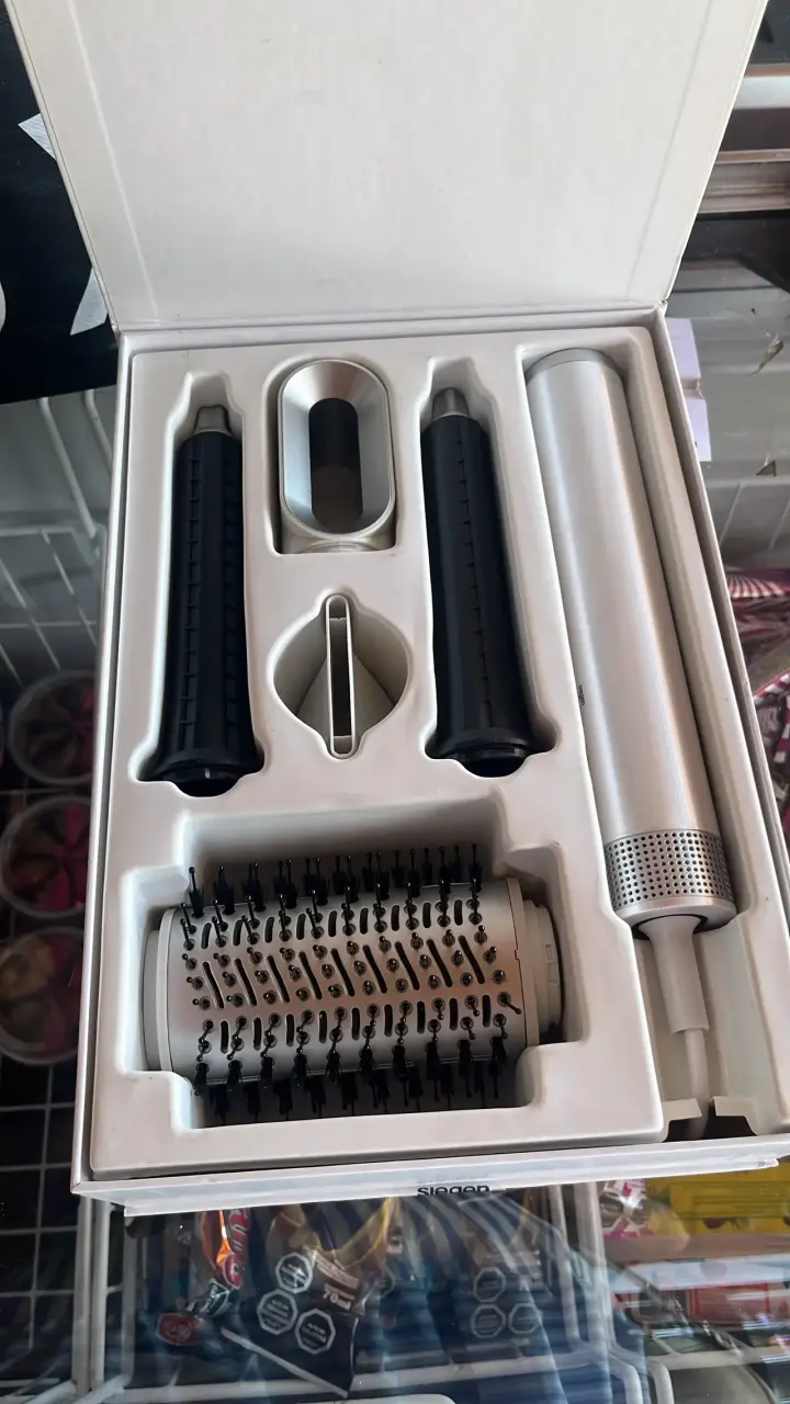 Cepillo moldeador de cabello - 2