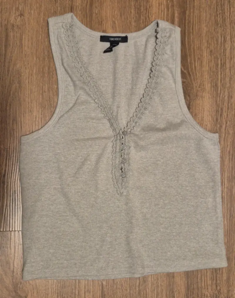 Polera sin mangas gris Forever 21 - 1