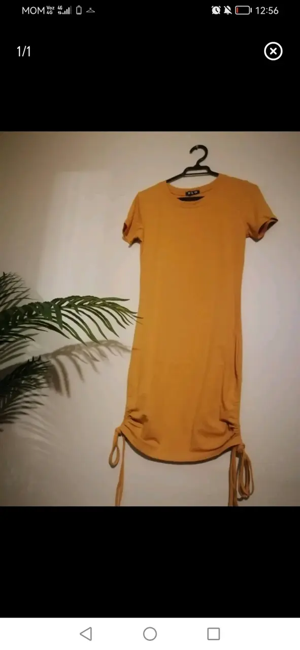 Vestido corto amarillo