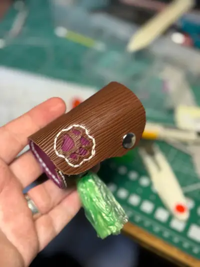 Dispensador de bolsas para mascotas - miniatura 2