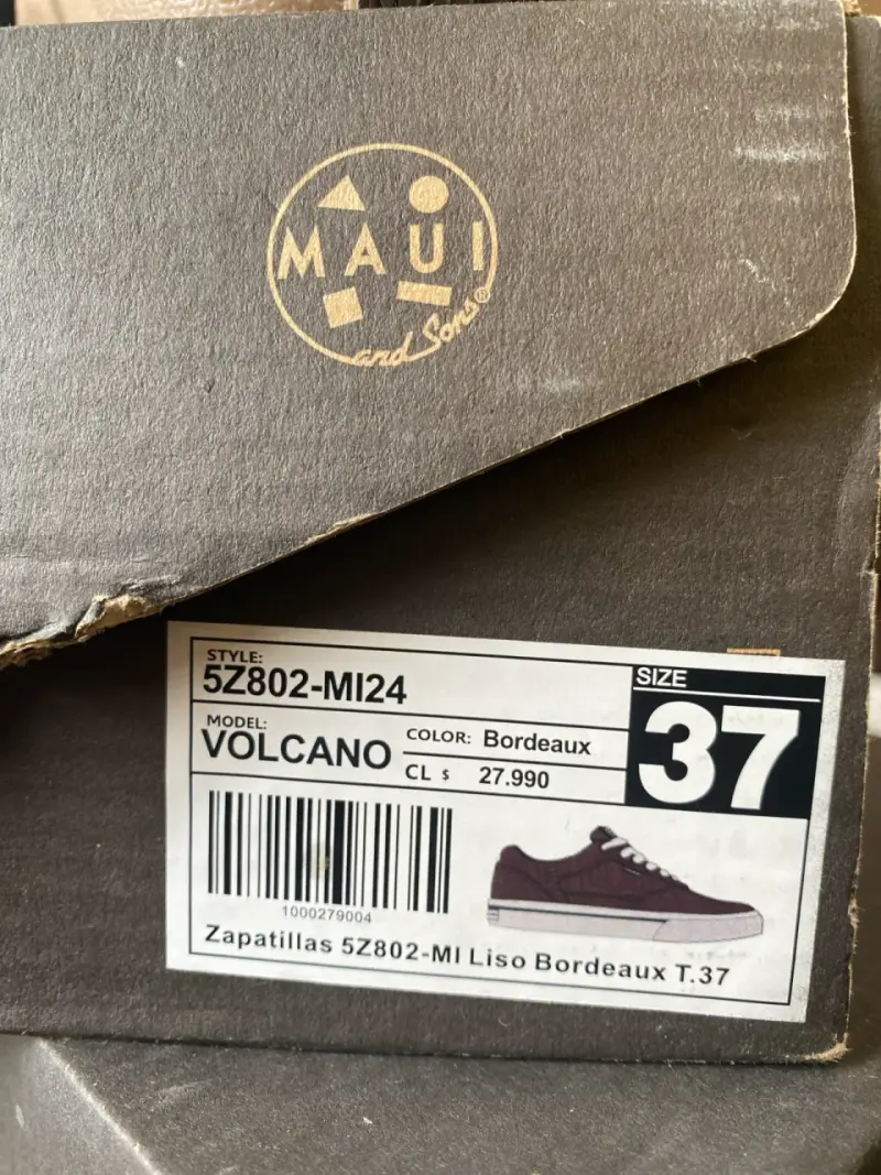 Zapatillas burdeo con cordones negros - 4