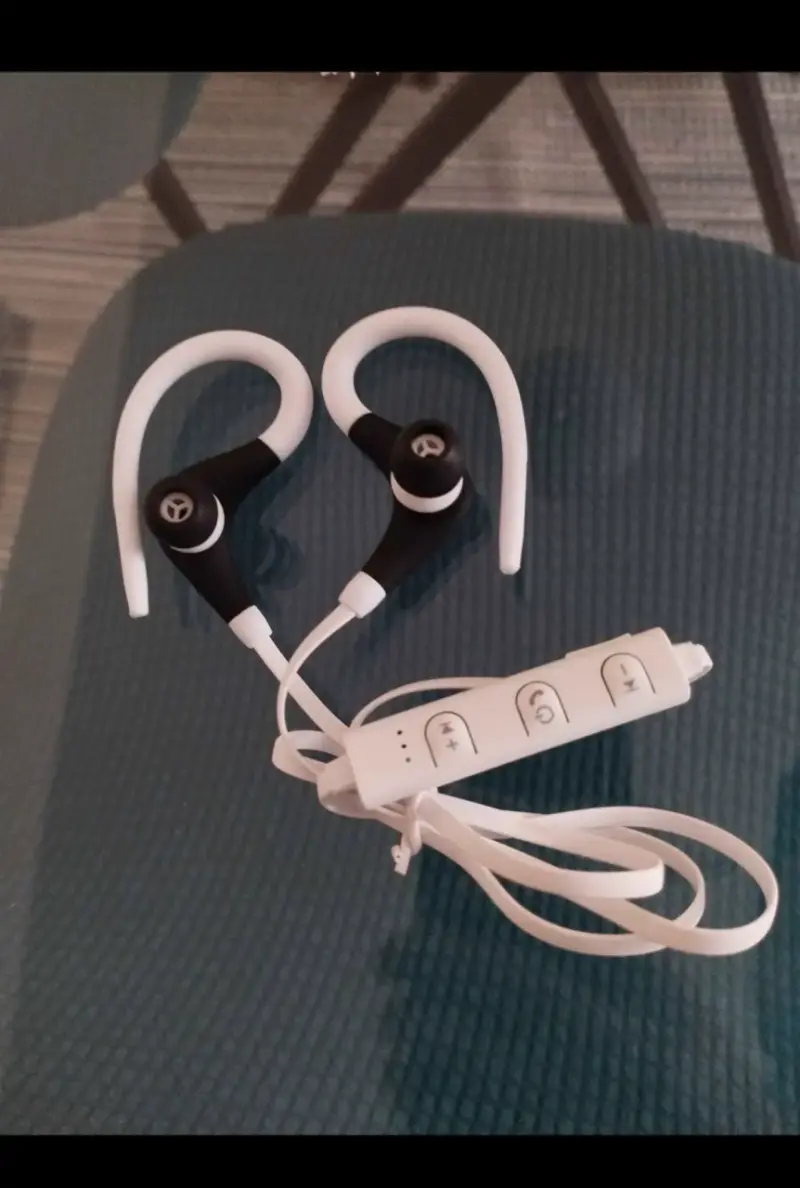 Audífonos bluetooh - 1