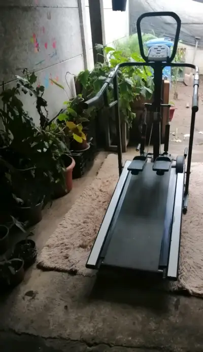 Caminadora manual plegable - miniatura 1