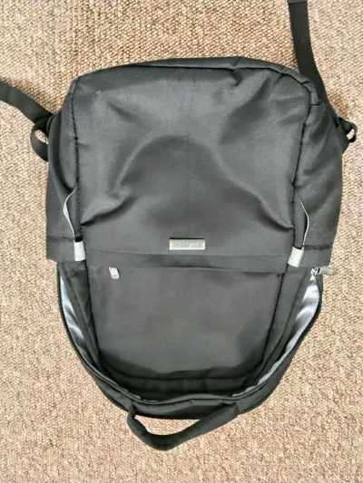 Mochila negra Samsonite - miniatura 1