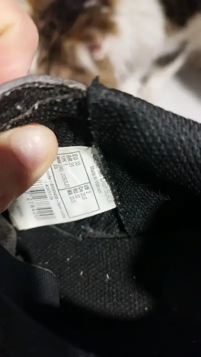 Zapatillas deportivas negro y amarillo - miniatura 4