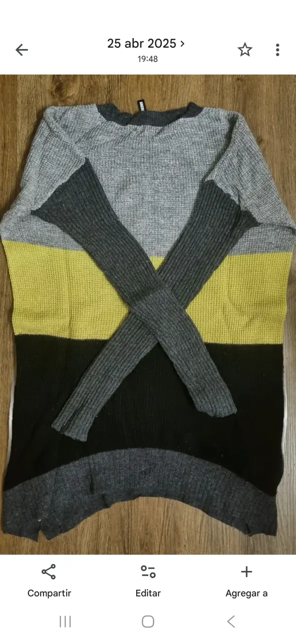 Sweater de rayas gris y amarillo - 2