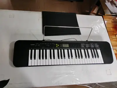 Teclado Casio CTK-245 con funda - miniatura 5