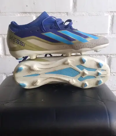 Zapatos de fútbol Messi azules - miniatura 1