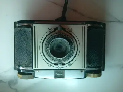 Cámara vintage Bella - miniatura 6