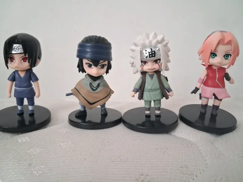 Figuritas de naruto - 1