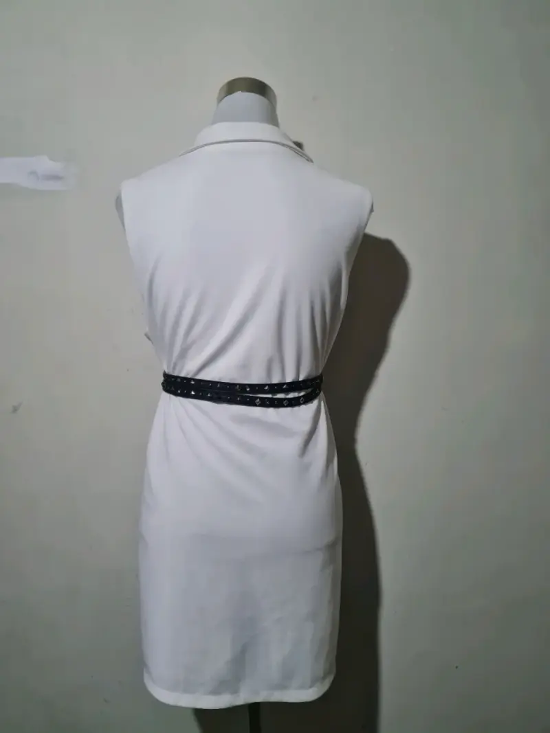 Abrigo sin mangas blanco - 2