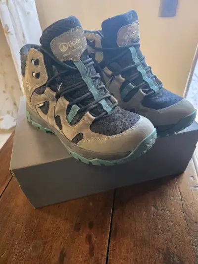 Botas Lippi de senderismo Upp verde y negro - miniatura 1