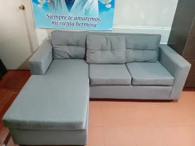 Sofá seccional gris - miniatura 1